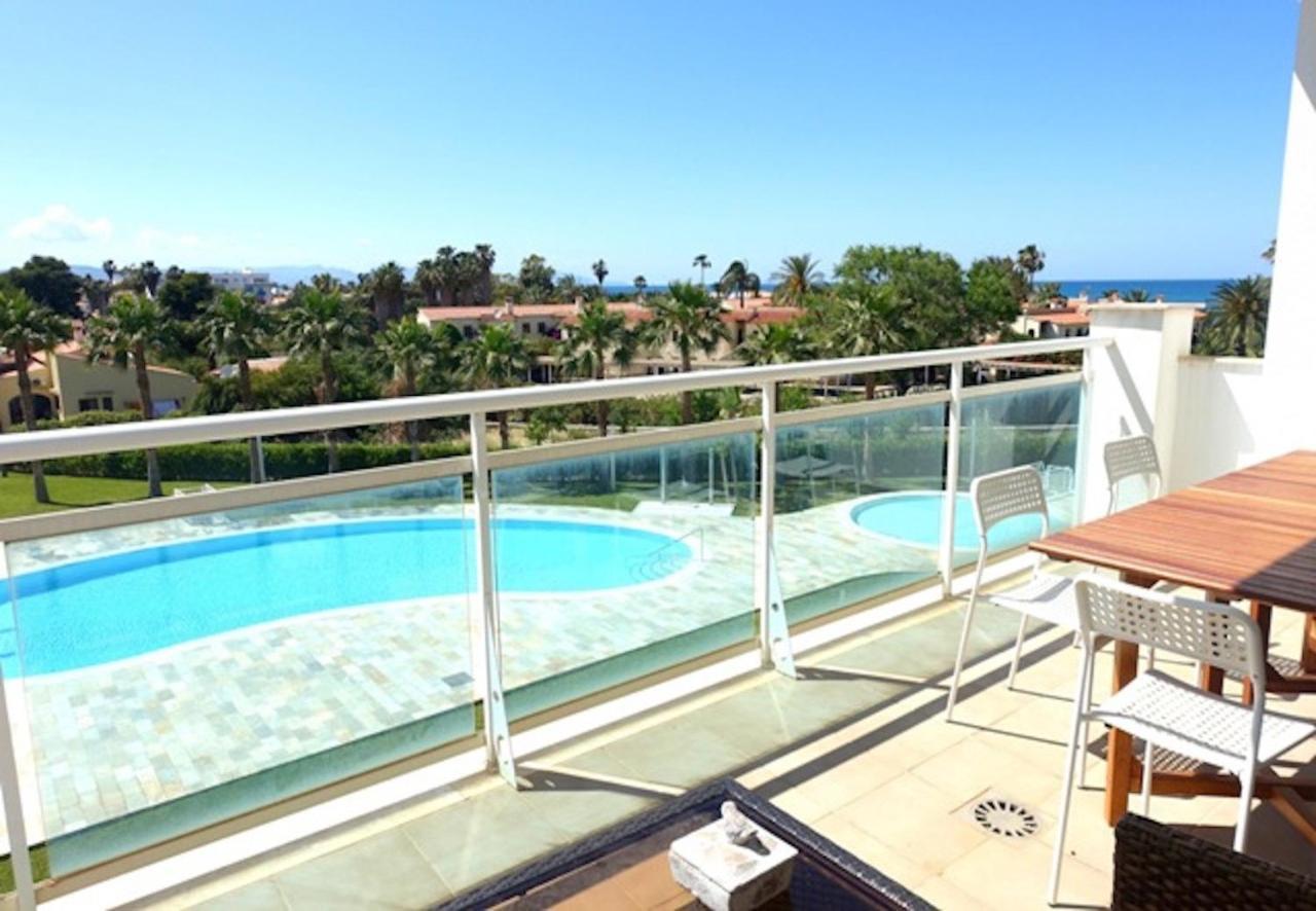 Les Portelles Del Mar 1ª Linea Playa Apartment *
