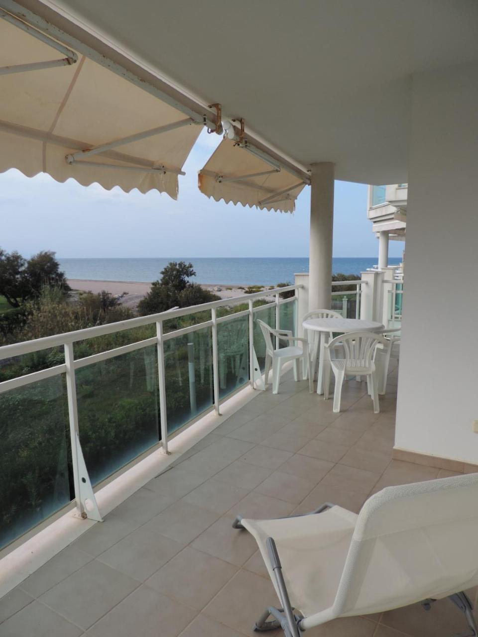 Les Portelles Del Mar 1ª Linea Playa Căn hộ Denia